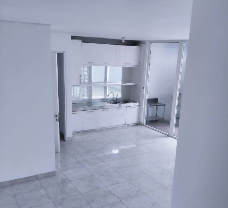 Rumah Mewah 2 Lantai Di Perumahan Elit Raffles Hills, Cibubur, 3 Menit Ke Tol Cibubur