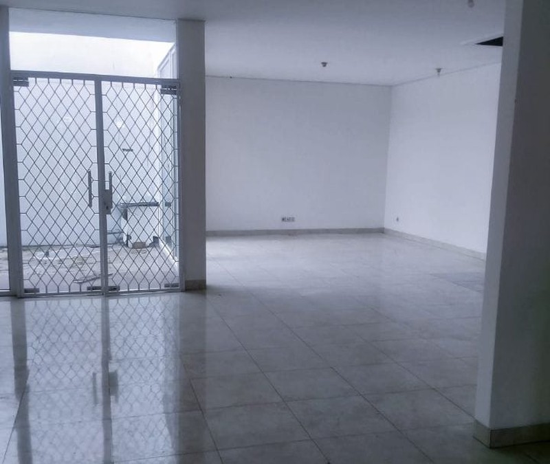 Rumah Mewah 2 Lantai Di Perumahan Elit Raffles Hills, Cibubur, 3 Menit Ke Tol Cibubur