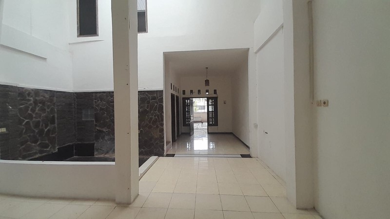 Disewakan Rumah Tinggal Lokasi Strategis di Lempongsari - Sariharjo Ngaglik Sleman 