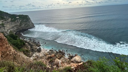 Land Freehold Cliff Front Suluban Bali