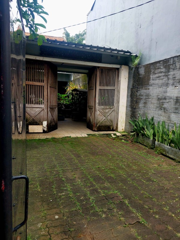 Dijual Rumah 2 Lt. Siap Huni Di Daerah Rempoa, Tangsel