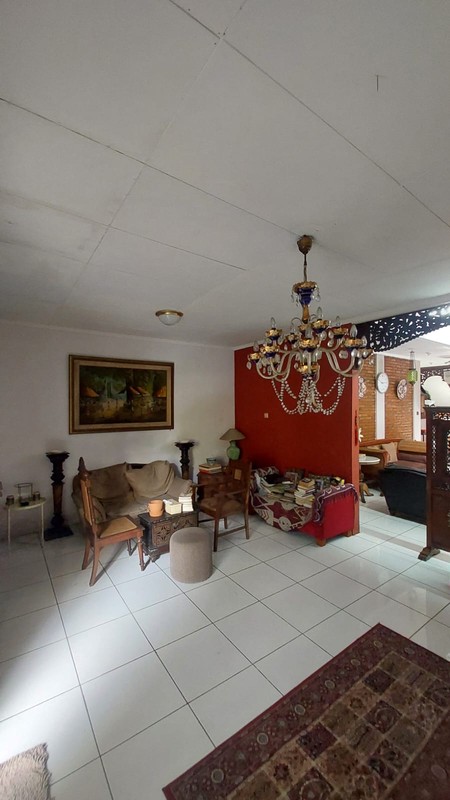 Dijual Rumah 2 Lt. Siap Huni Di Daerah Rempoa, Tangsel