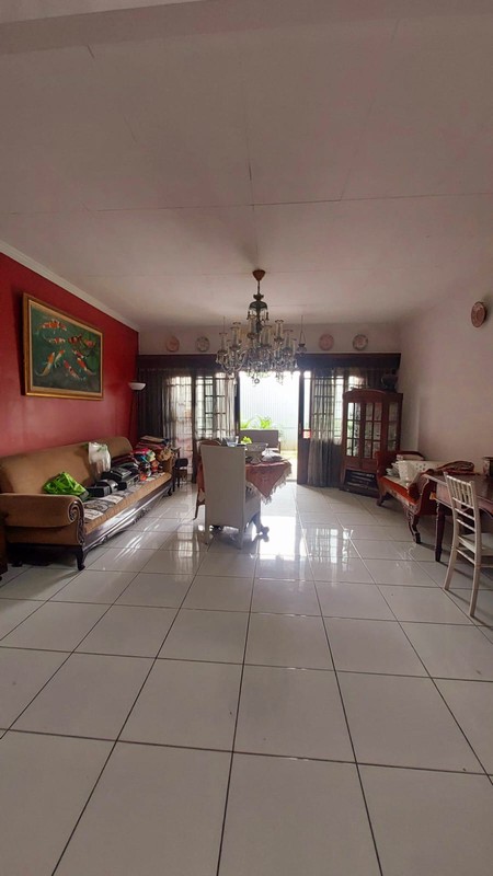 Dijual Rumah 2 Lt. Siap Huni Di Daerah Rempoa, Tangsel