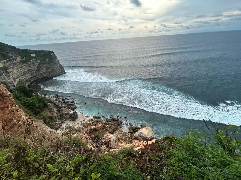 Land Freehold Cliff Front Suluban Bali
