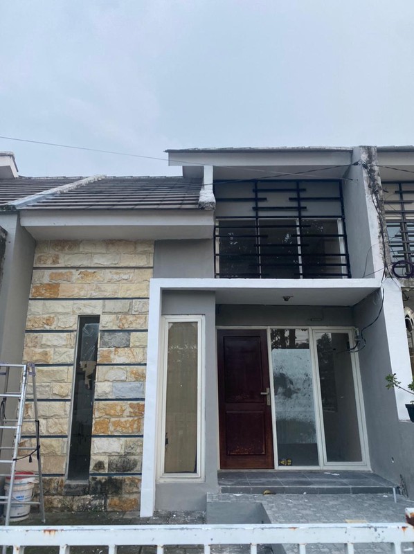 Rumah 1 Lantai Siap Huni Cluster Terdepan Di Perumahan De Naila Village - Driyorejo, Gresik