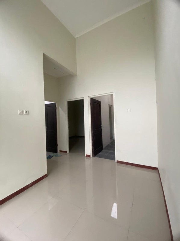 Rumah 1 Lantai Siap Huni Cluster Terdepan Di Perumahan De Naila Village - Driyorejo, Gresik