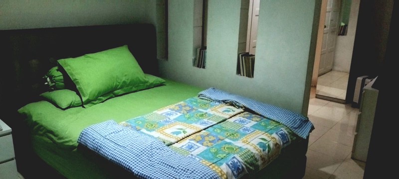 Rumah Strategis Lokasi Ramai Usaha, Cocok Untuk Kantor, Di Tebet Dekat Jl. MT Haryono