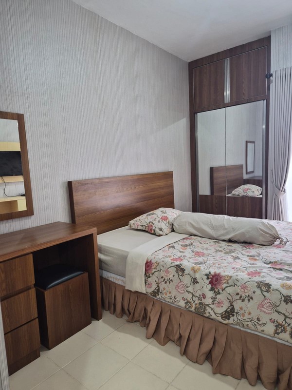 ROOM TYPE STUDIO FULLY FURNISHED DI SERPONG GREENVIEW APARTMENT DIJUAL CEPAT, GUDANG LENGKONG TIMUR, BSD CITY, TANGERANG SELATAN