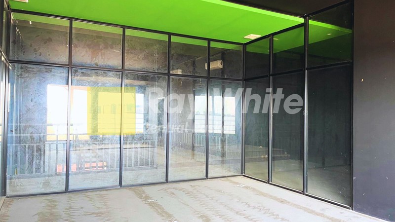 Ruang Usahsa di Mainroad Cihampelas Bandung - Lokasi Sangat Strategis