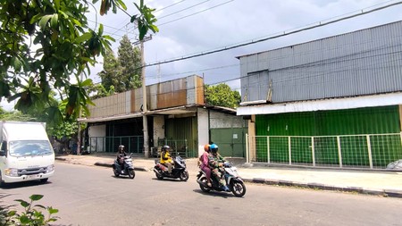 DISEWAKAN RUKO/RUMAH USAHA PINGGIR JALAN RAYA SIMOJAWAR SURABAYA
