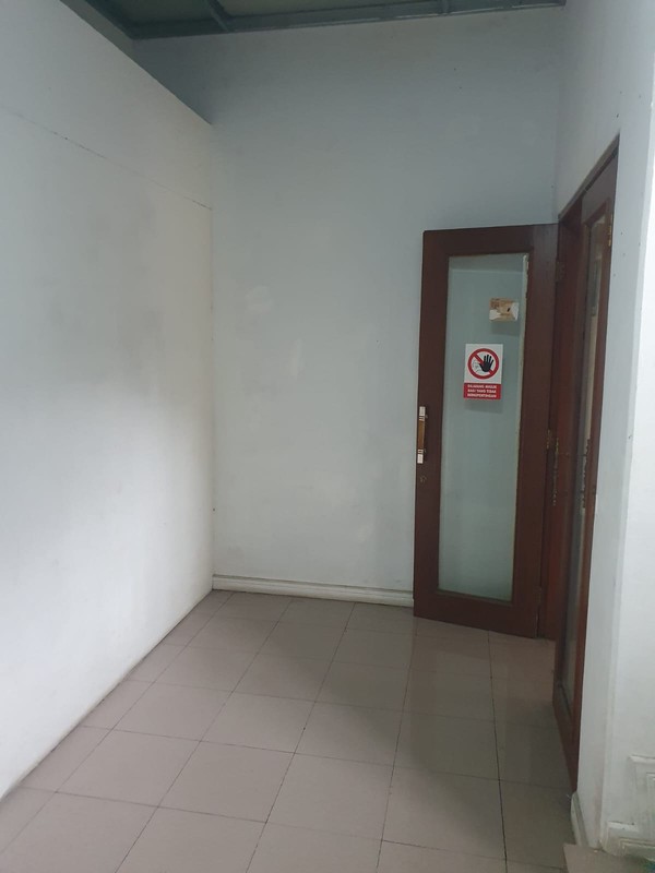 KANTOR LOKASI STRATEGIS DEKAT TOL TB. SIMATUPANG & STASIUN PASAR MINGGU