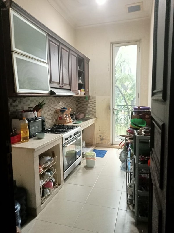 Jual Rumah di Jl Tanah Kusir