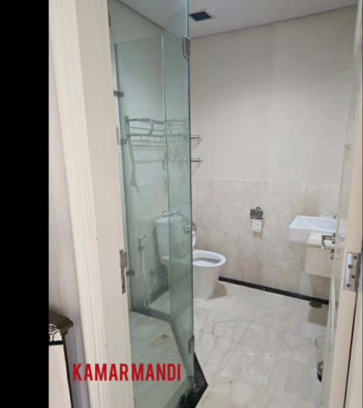 Dijual Apartemen Adhiwangsa Tipe 3+1Bedroom Full Furnished Tower F Lantai 18 View Wide Golf