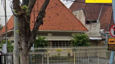 Disewakan Rumah Pusat Kota di Jalan Raya Darmo Surabaya