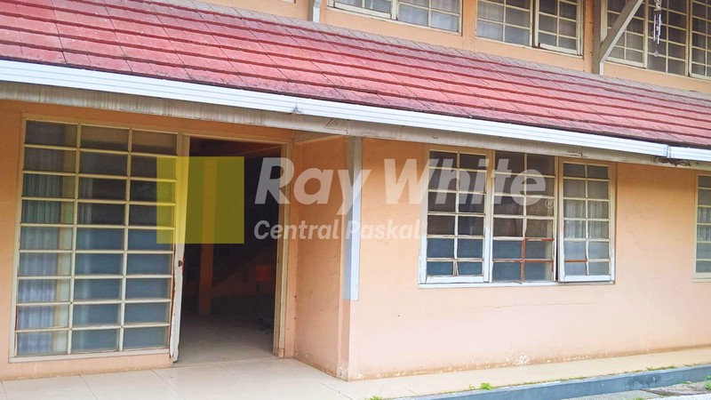 Rumah Besar di Mainroad Garuda - Harga di bawah NJOP