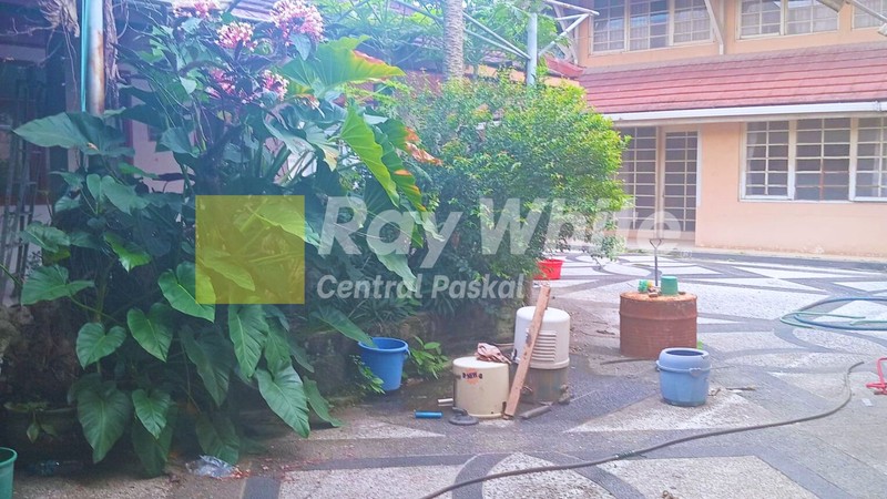 Rumah Besar di Mainroad Garuda - Harga di bawah NJOP