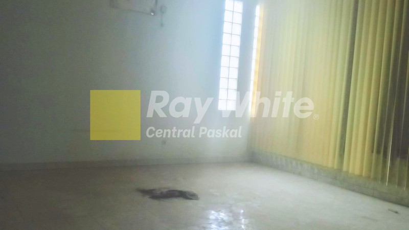 Rumah Besar di Mainroad Garuda - Harga di bawah NJOP