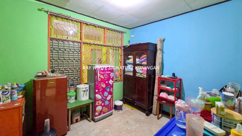 Tanah dan Bangunan di Jl Kemang Pratama Raya Bekasi