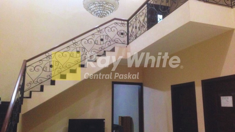 Rumah di Batu Indah Bandung