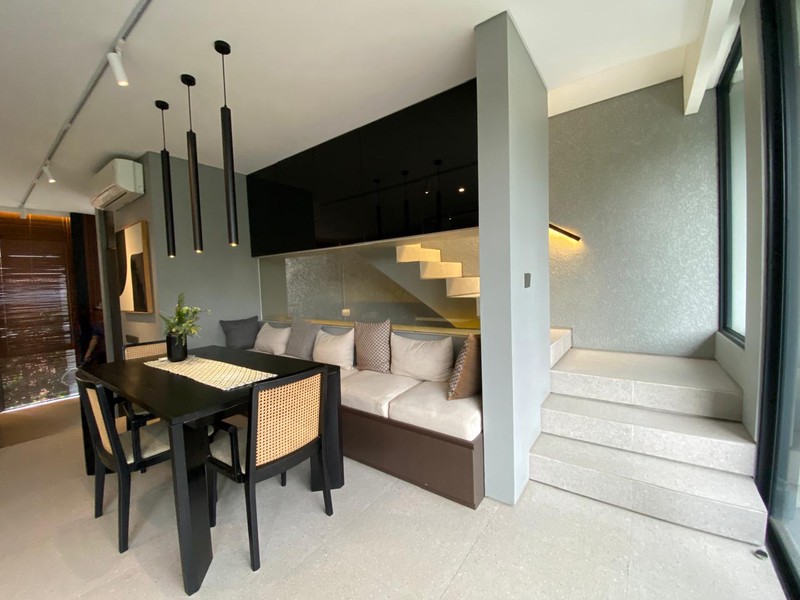 Andara Rumah Brand New 3 Lantai View Danau Dekat Pintu Tol