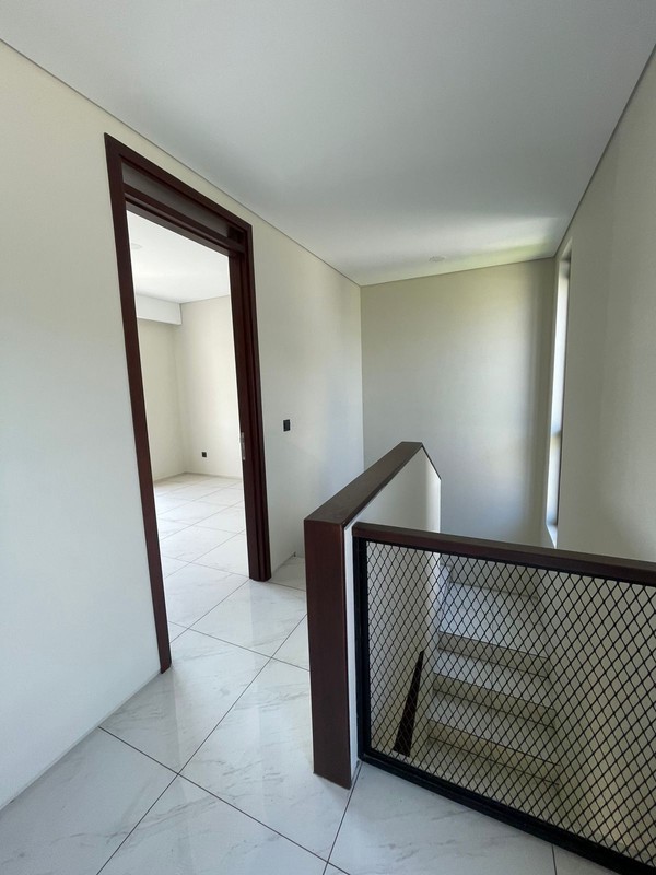 Rumah 2 Lantai di Tatar Punawangi Kota Baru Parahyangan