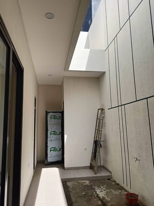 Dijual Rumah Mulyosari Baru Gress