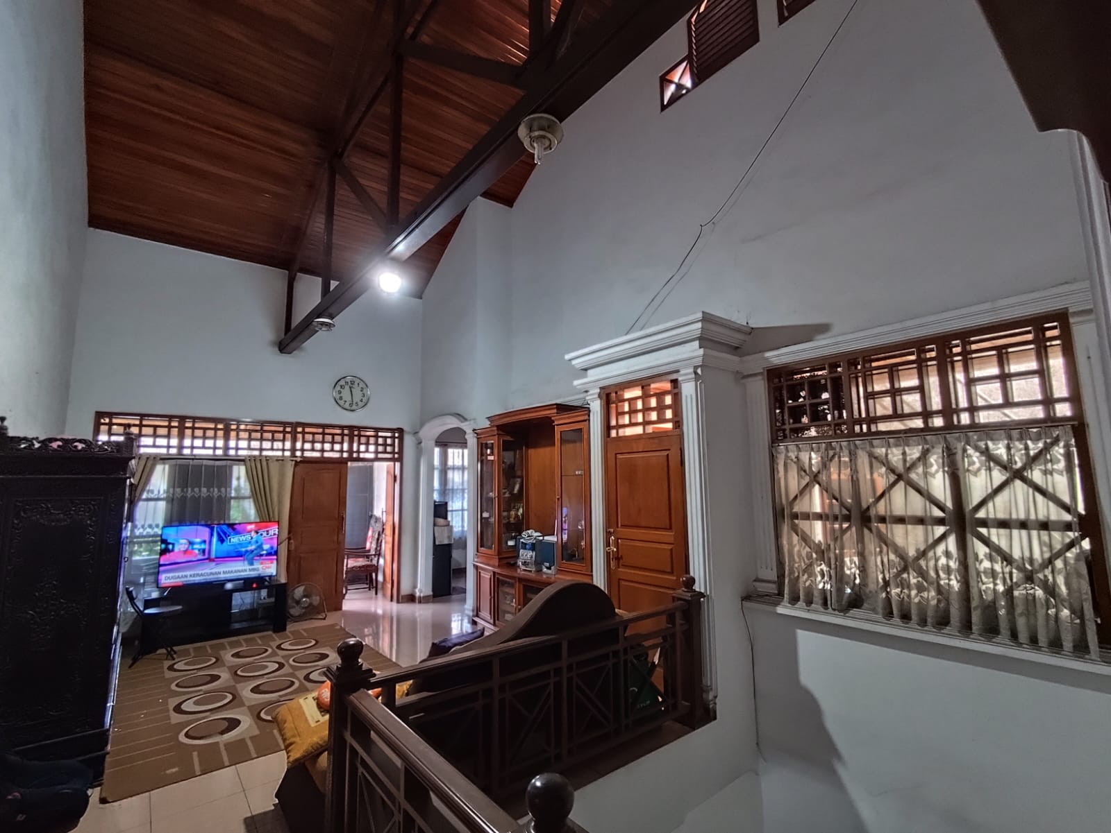Di jual Cepat Rumah 3 Lantai di Kota Bogor (Utara) Semi Furnished