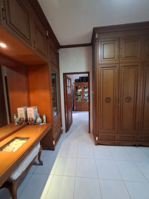 Investasi Rumah Eksklusif di Jl. Kapten Haryadi Sleman - Luas Tanah 1.289 meter dengan Lahan Sangat Luas