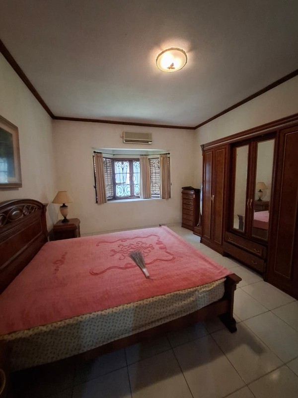 Investasi Rumah Eksklusif di Jl. Kapten Haryadi Sleman - Luas Tanah 1.289 meter dengan Lahan Sangat Luas