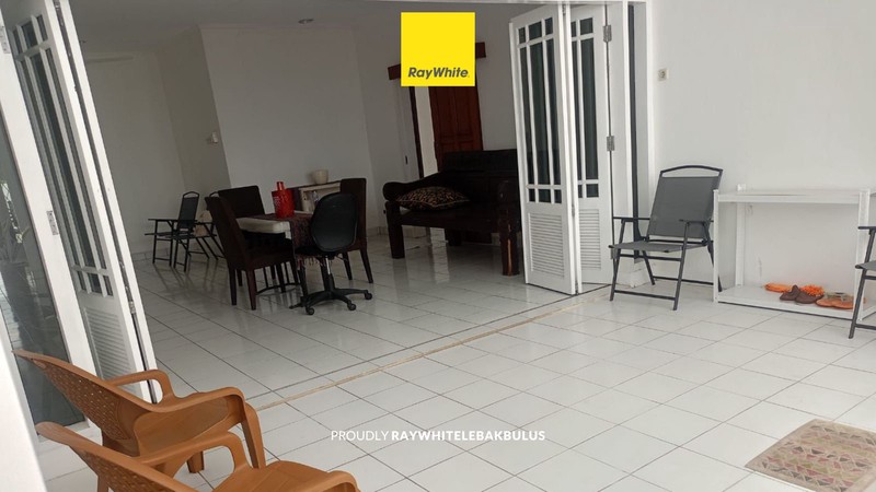 Disewa Rumah Newly Renovated Berlokasi Strategis di Pejaten dekat Mampang Jaksel
