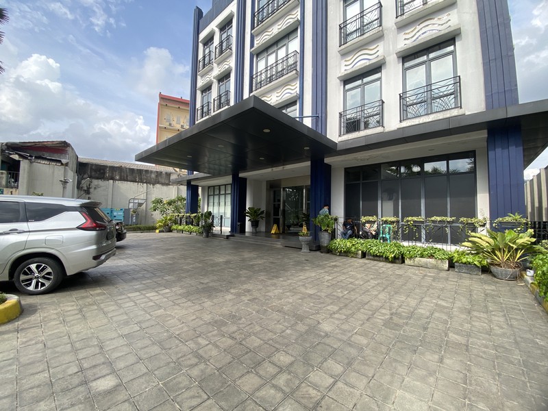 Gedung Perkantoran Lebak Bulus