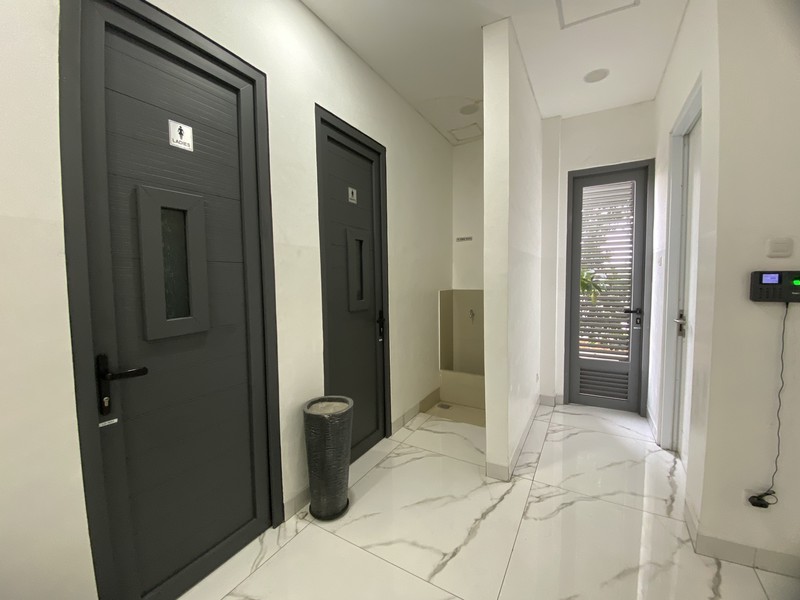 Gedung Perkantoran Lebak Bulus