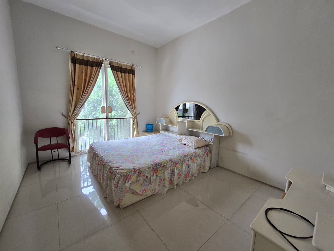 Rumah Cantik Minimalis Dijual San Antonio Pakuwon City Surabaya Timur