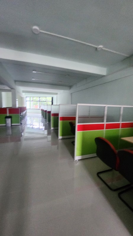 Disewakan 2 Unit Ruko Jejer Jalan Sumatera Gubeng Surabaya - Parkiran Luas, Ruko sudah ditembus