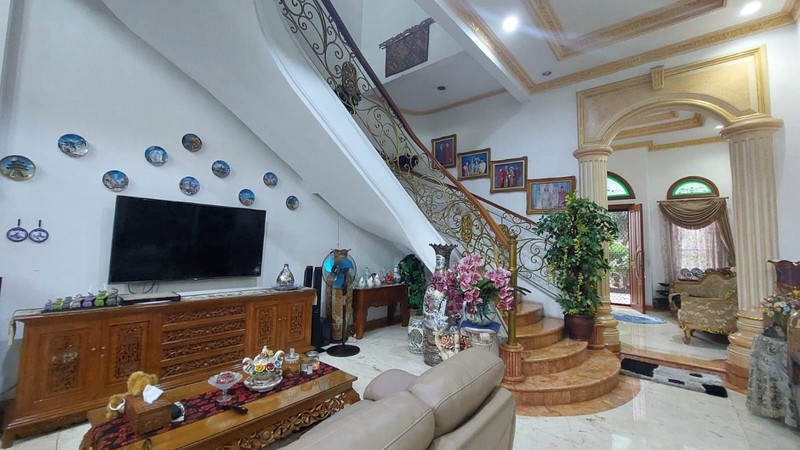 Rumah Klasik dan Homey di Petukangan Jakarta Selatan Lokasi Strategis