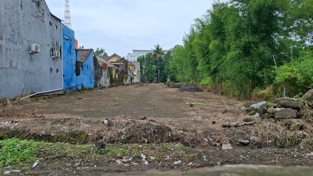 Tanah Pekarangan Premium 1692 Meter Persegi di Jl. Gito Gati Sleman Lokasi Emas untuk Hunian atau Investasi