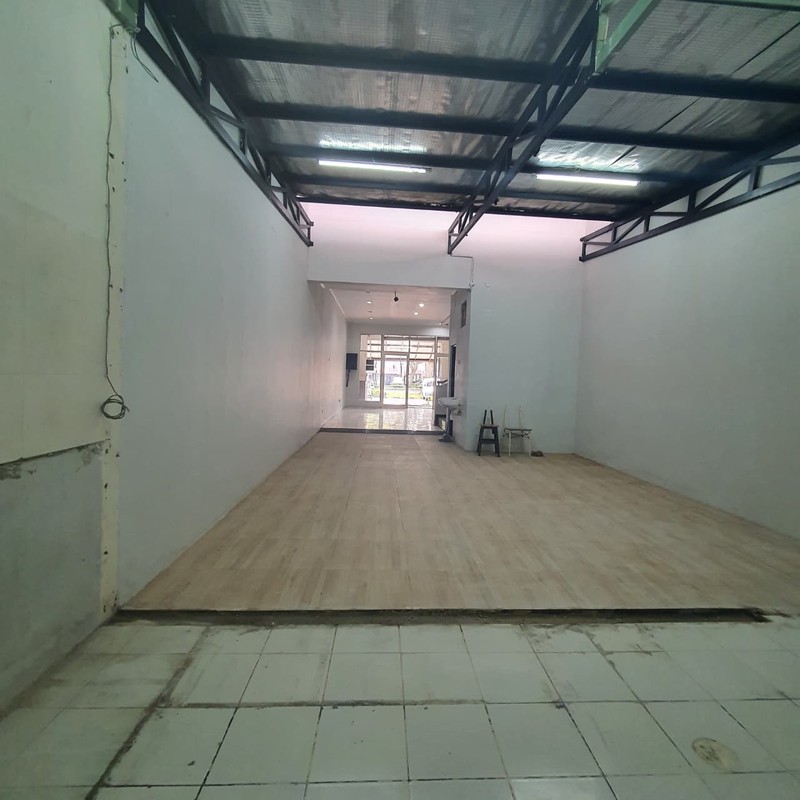 Ruko di Kota Baru Parahyangan Dekat Universitas Maranatha 