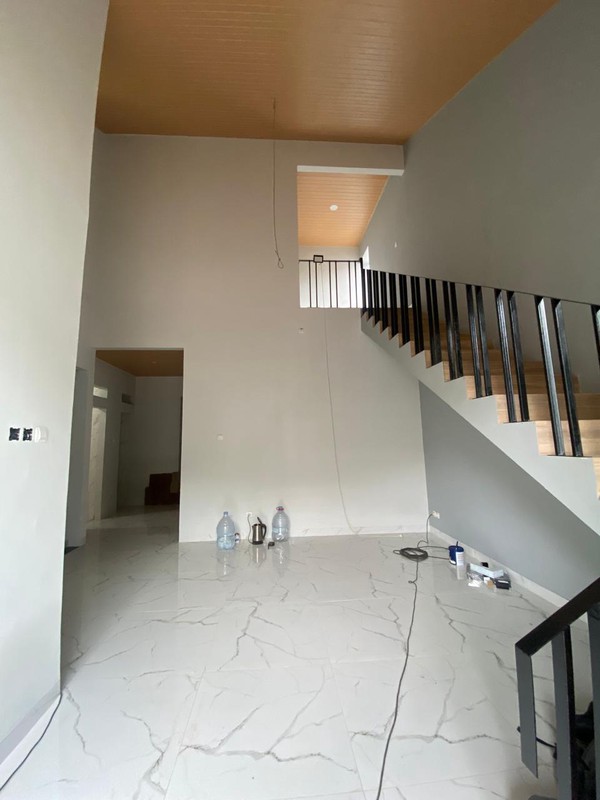 Rumah Nyaman dalam Komplek Lebak Bulus