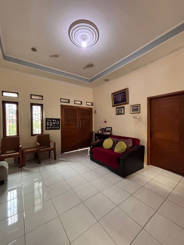 Rumah Bagus Di Villa Bintaro Regency , Pondok Aren Kota Tangerang Selatan