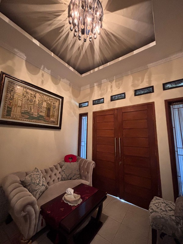 Rumah Bagus Di Villa Bintaro Regency , Pondok Aren Kota Tangerang Selatan