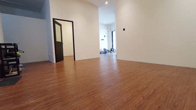 Rumah Kantor Disewakan Akses Jalan 3 Mobil Lokasi Tebet Jaksel