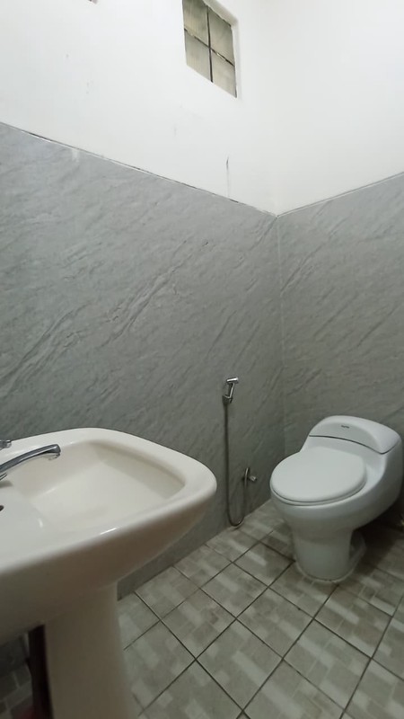 Rumah Kantor Disewakan Akses Jalan 3 Mobil Lokasi Tebet Jaksel