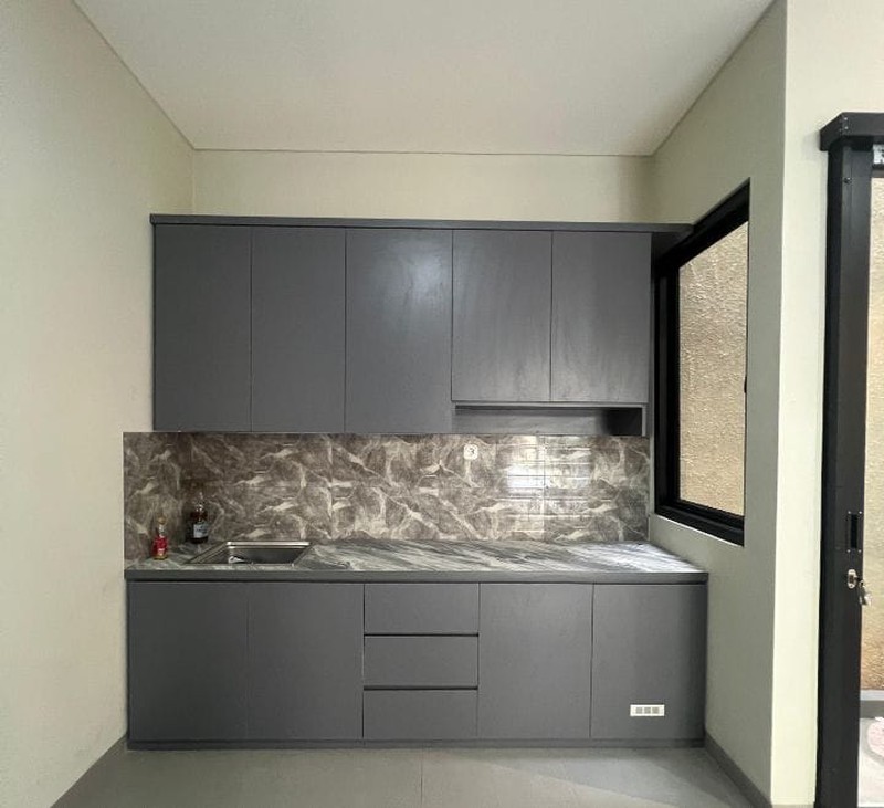 Rumah Baru 2 Lantai, Cantik Mewah, Di Griya Taman Tiga Putra Limo, 3 Menit Ke Mesjid Kubah Emas Depok