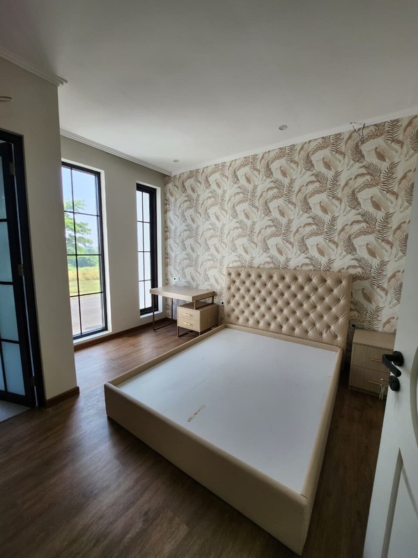 Dijual Rumah Baru Gress Ada Pagar Royal Residence  Wiyung