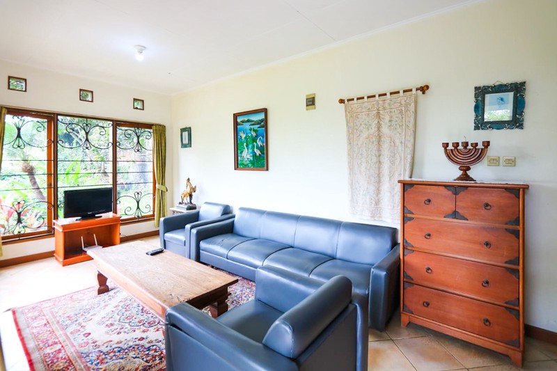 Rumah Villa di Dago Pakar, Dekat Ciumbuleuit, Akses ke Lembang 