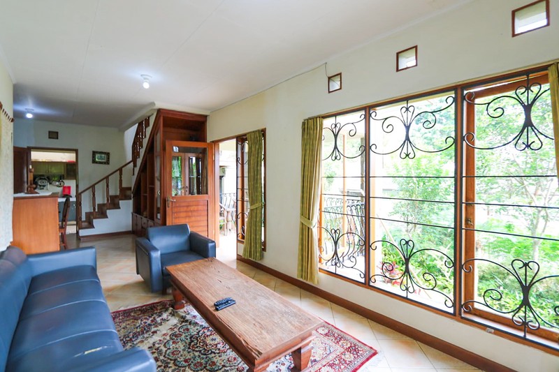 Rumah Villa di Dago Pakar, Dekat Ciumbuleuit, Akses ke Lembang 