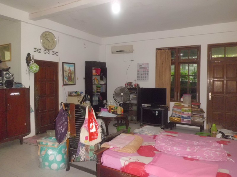 RUMAH DIJUAL DI PERUMAHAN JOMBOR BARU, MLATI, SLEMAN