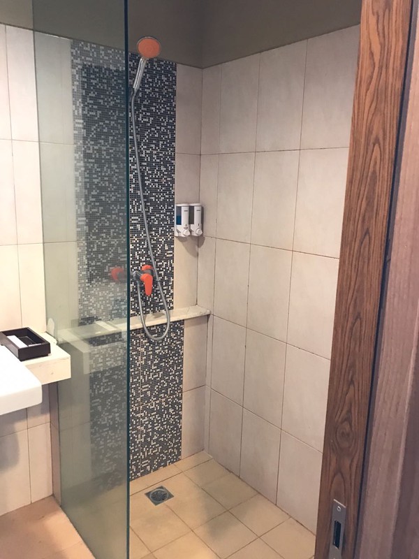 Rumah 2 Lantai dekat Ambarukmo Plaza Sleman Yogyakarta