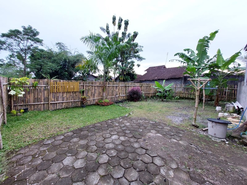 RUMAH DEKAT HOTEL HYATT 3 KAMAR