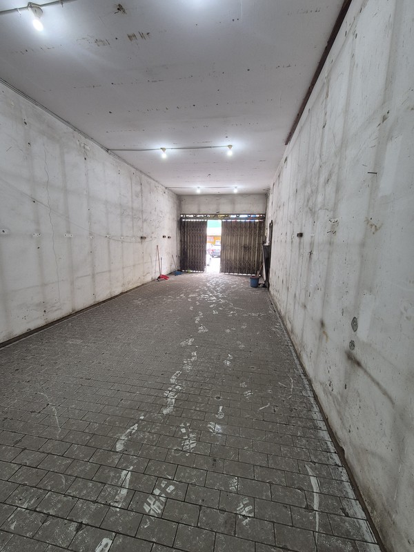 RUKO KOMERSIAL SIAP PAKAI di JL kembang jepun raya, Surabaya utara